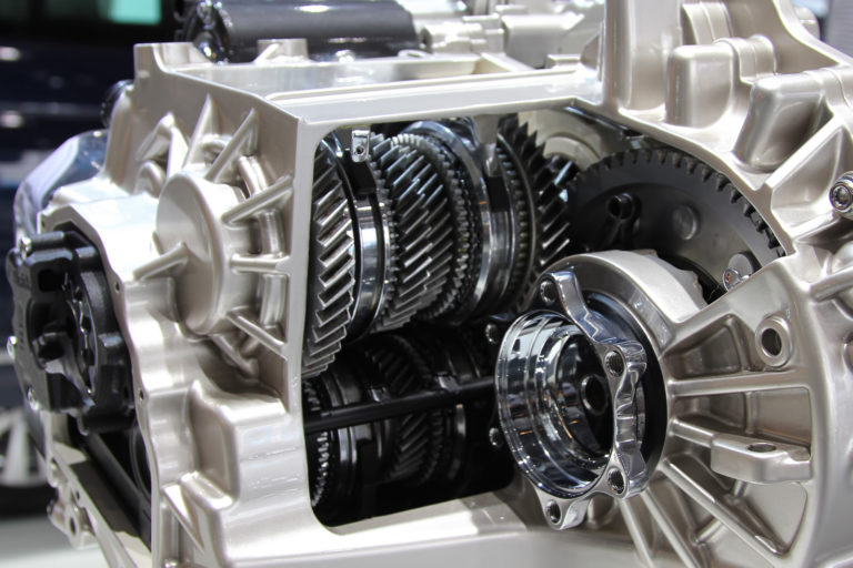 Gearbox with cutaway showing internal gears | Driveline Services Australia