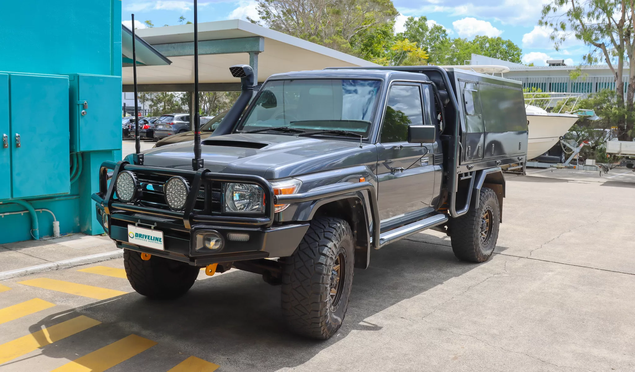 driveline vehicle at the warehouse